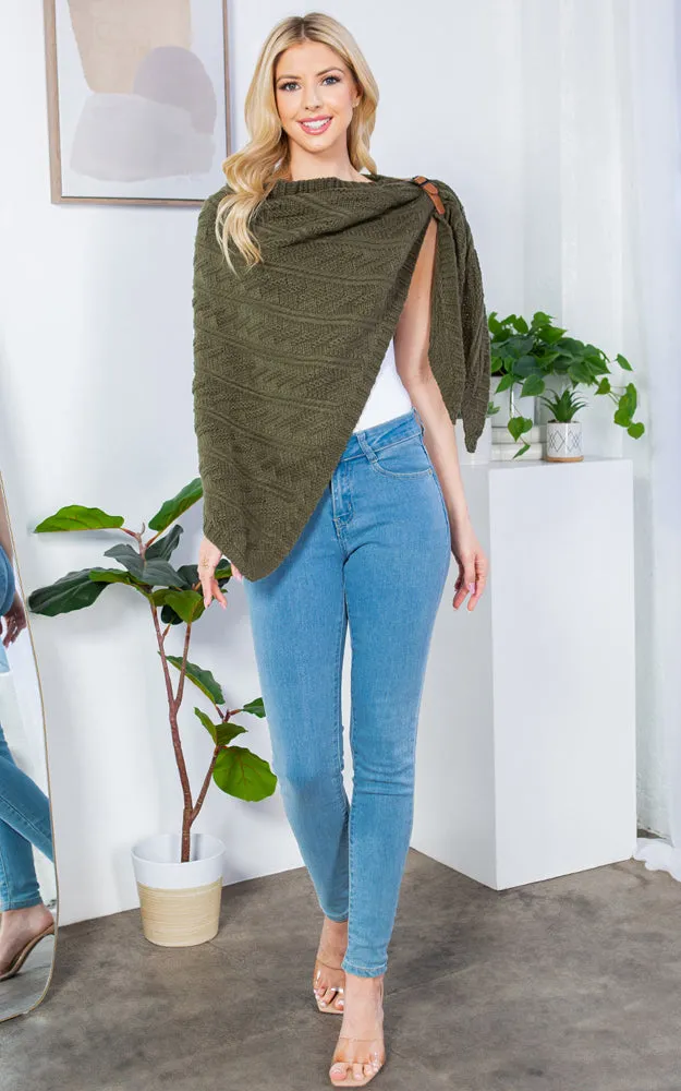 SA3318 Cable Knit Shawl w/veg Leather Buckle