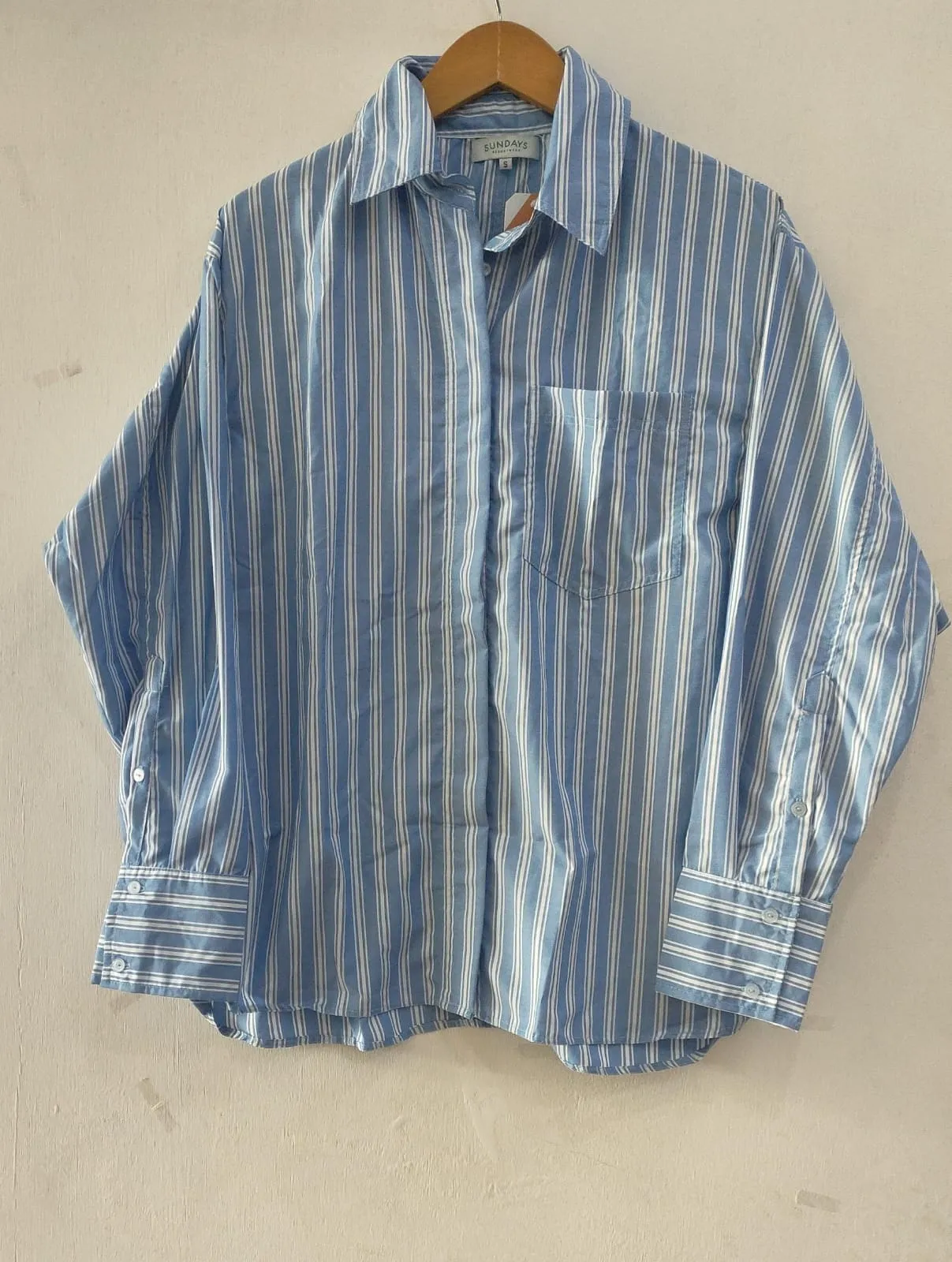 Winnie Shirt in Blue White Stripes